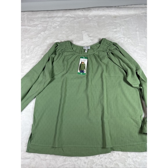 Jessica Simpson Tops - Jessica Simpson Womens XL Green Smocked Shoulder Textured Long Sleeve Blouse NWT